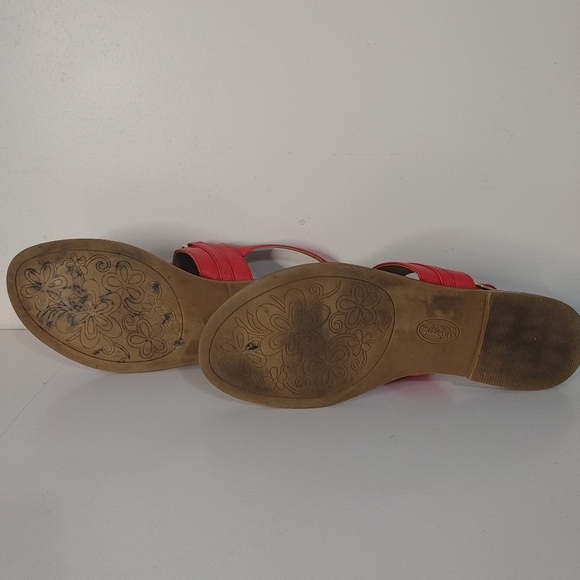 - Sofft Sandals - Picture 7 of 8